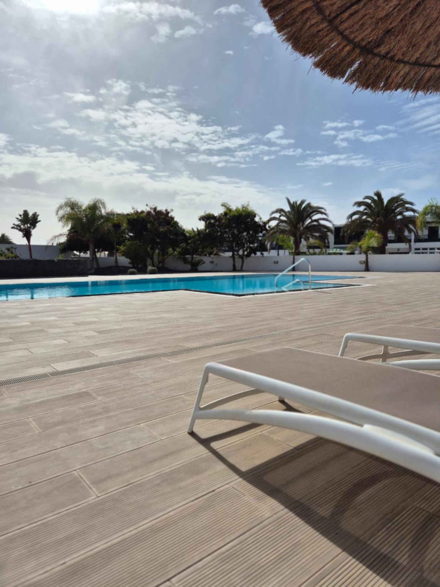 White Suite Deluxe Costa Teguise Exterior photo